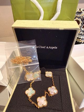 Pulsera y collar Van Cleef & Arpels oro blanco