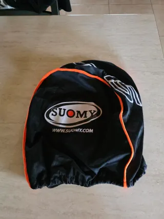 Casco Suomy Stellar, visiera oscurata