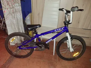 Bicicleta BMX GT Slammer Azul