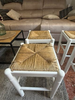 4 Taburetes Vintage Blancos