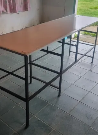 Mostrador para romería metal y madera