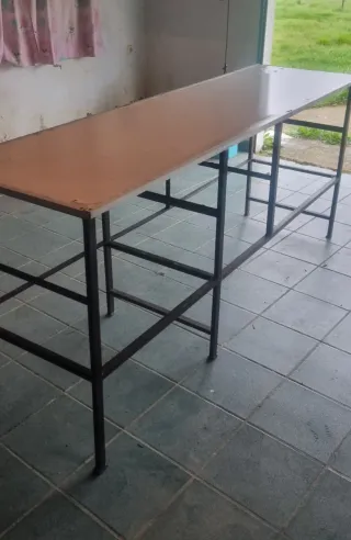 Mostrador para romería metal y madera