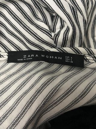 Camisa juvenil rayas y encaje negro