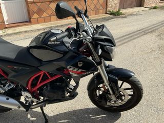 Macbor Shifter MC1 125 Naked Negra