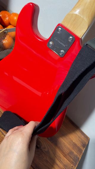 Guitarra Eléctrica Roja Infantil mas funda
