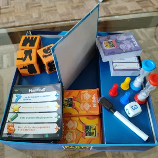 Party & Co Family - Juego de Mesa