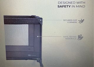 Cuna de viaje plegable, usada 2 veces.