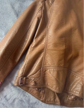 Chaqueta cuero marrón