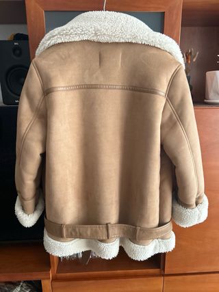 Abrigo ante forrado Stradivarius Talla L