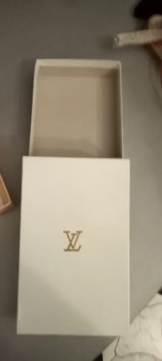 Scatola Louis Vuitton Arancione e Marrone con cust