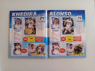 ALBUM REAL MADRID - COLECCIÓN OFICIAL 2010-2011