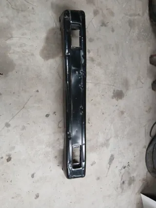 Parachoques Suzuki SJ410