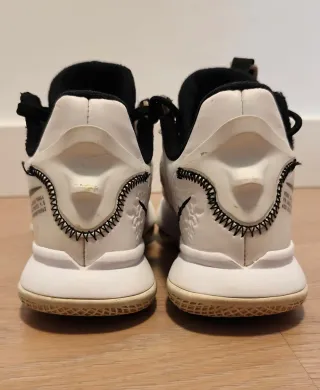 ZAPATILLAS Nike LeBron Witness V Niño Talla 35.5