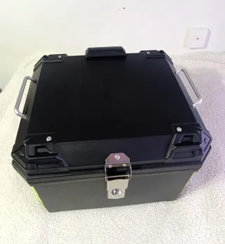 Baúl y parrilla para Yamaha NMAX 2020-2024