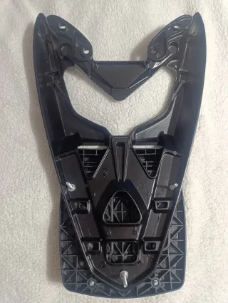 Baúl y parrilla para Yamaha NMAX 2020-2024