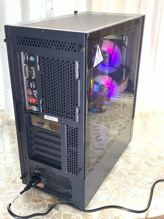 PC Gaming Ryzen 7 1700X / RX 480 4GB / 16GB RAM