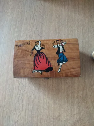 Joyero antiguo olivo