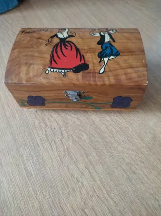 Joyero antiguo olivo