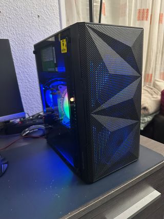 TORRE i7 32Gb RAM 8Gb GRAFICA