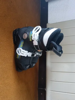 Botas Salomon Junior T2 Negras talla 18/19