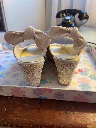 Zapatos La Badia Beige Talla 39