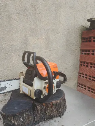Motosierra Stihl MS 180
