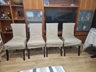 Juego de 4 sillas de comedor de madera