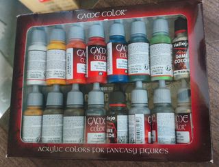 Vallejo Game Color: Set 16 Pinturas Acrílicas