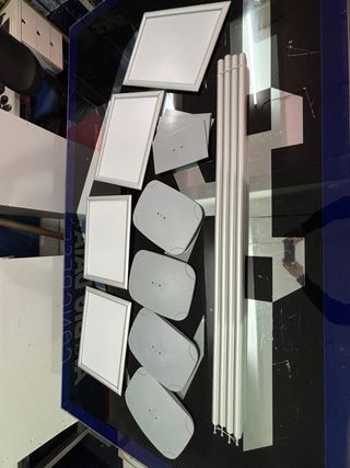 Expositor A3 con pie y postes