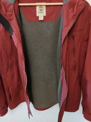 Cazadora Parca Roja y Gris