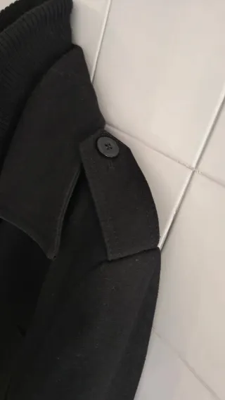 Chaquetón Zara Negro talla L-40,