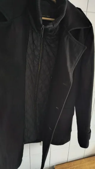 Chaquetón Zara Negro talla L-40,