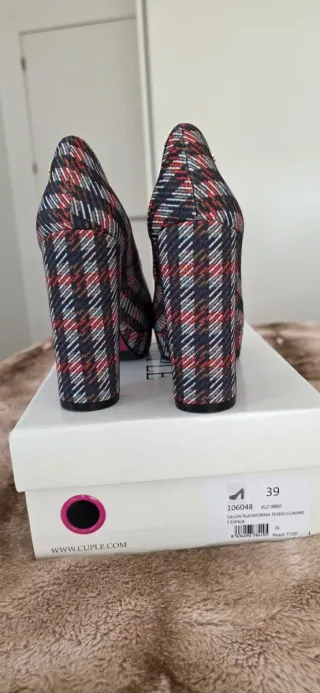 Zapatos de tacón Cuplé talla 39
