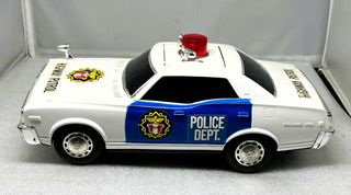 NISSAN CEDRIC 28002 POLICE CAR, YONEZAWA, MUY RARO
