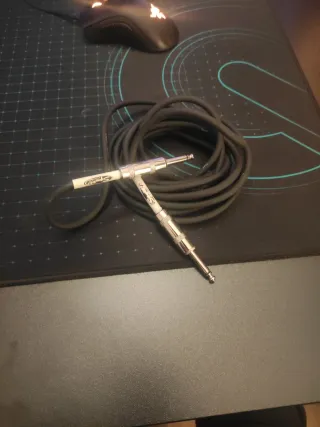 Amplificador Fender Frontman 10G