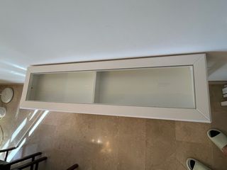 Mesa expositora cristal Liatrop Ikea