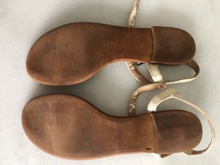 Pull & Bear sandalias dedo abalorios