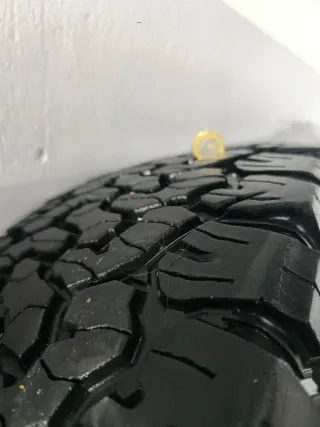 Bf All-Terrain KO2 265/70R16