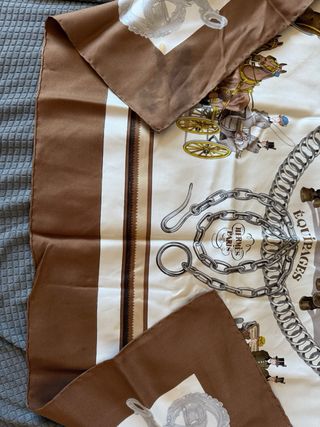 Foulard Hermès Vintage “Equipages”