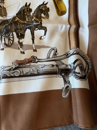 Foulard Hermès Vintage “Equipages”