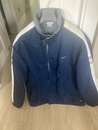 Abrigo Nike azul y blanco Plumas Forro polar