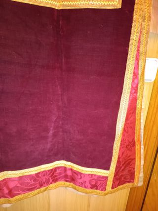 Dalmatica terciopelo finales s. XIX