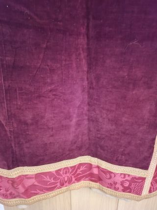 Dalmatica terciopelo finales s. XIX