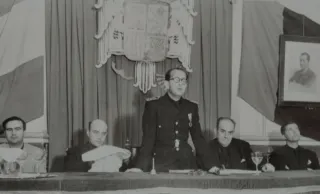 Fotografía antigua de La Falange en Valencia