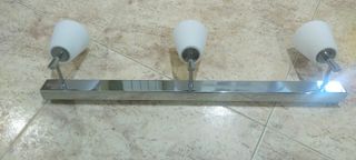 Lámpara de techo 3 focos blanca y plateada