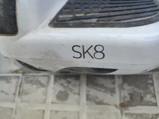 Hoverboard blanco y accesorio