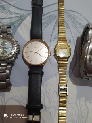 Lote 8 orologi vari stili