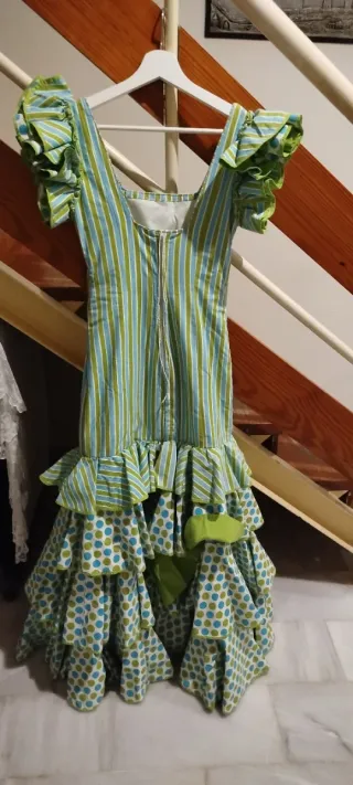 Traje de flamenca con volantes