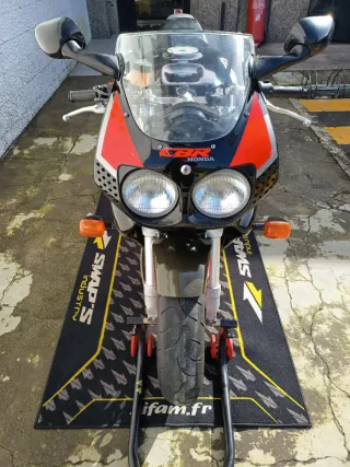 Honda CBR900 RR SC28 1993