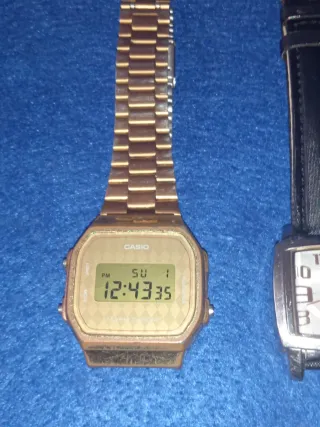 Lote 2 orologi Vintage Casio e Lotus